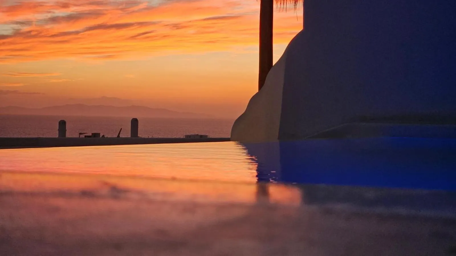 Elli Tropical Luxury Suites Sunset-Infinity Pool- Sea Side-Near Center Parking Mykonos Town 0*,