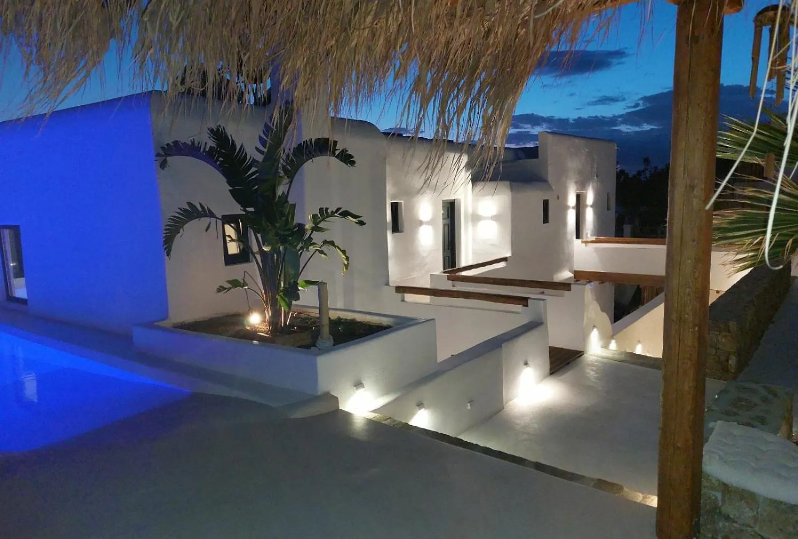 Elli Tropical Luxury Suites Sunset-Infinity Pool- Sea Side-Near Center Parking Mykonos Town